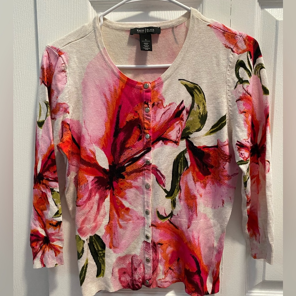 White House Black Market Floral Cardigan